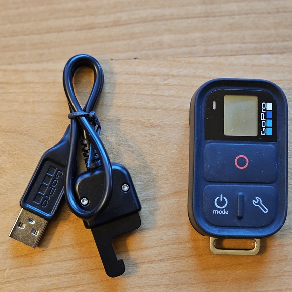 Go PRO Remote - Picture 2 of 5